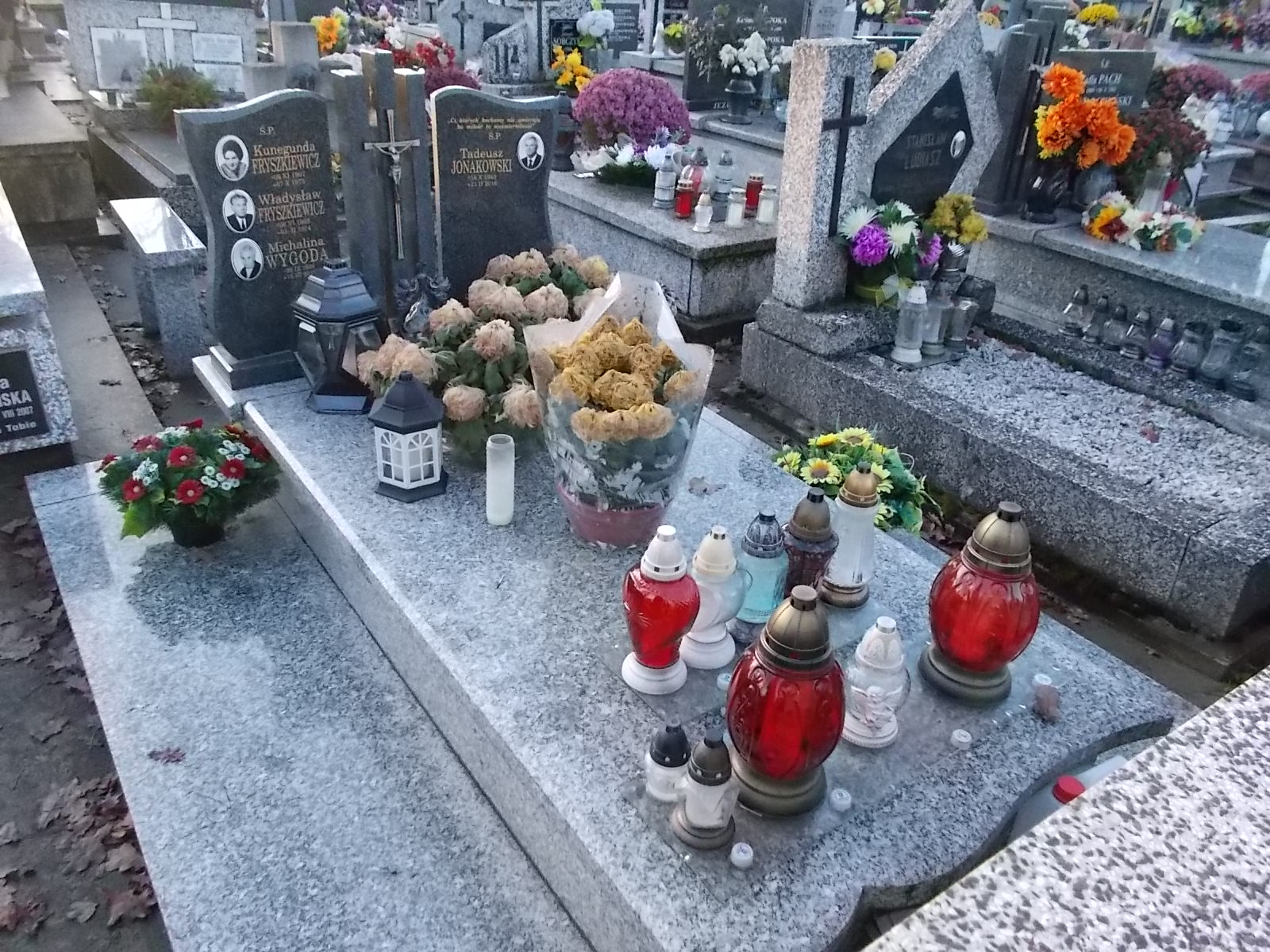 Grób Grażyna Jonakowska