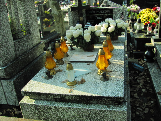 Grób Zbigniew Pazelt