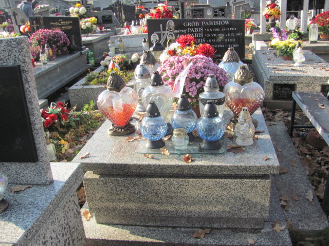 Grób Tadeusz Pabiś