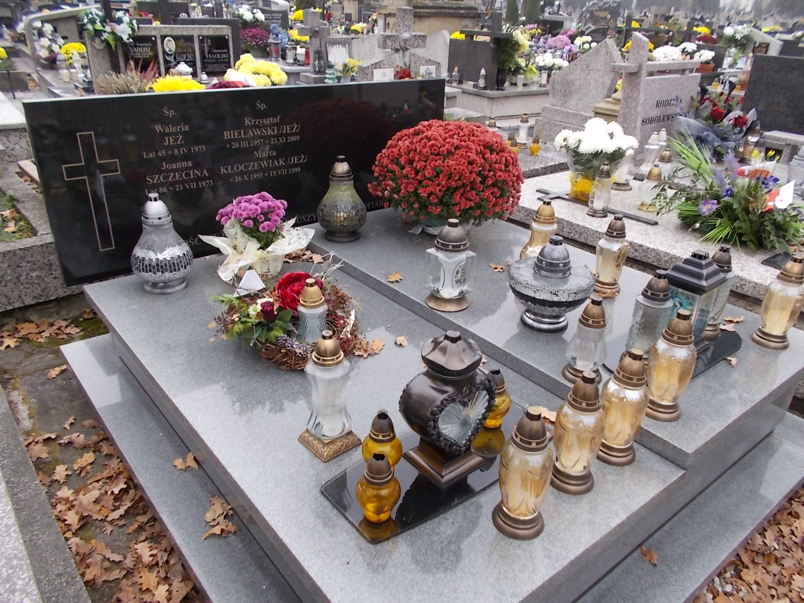 Grób Krzysztof Bielawski Jeż