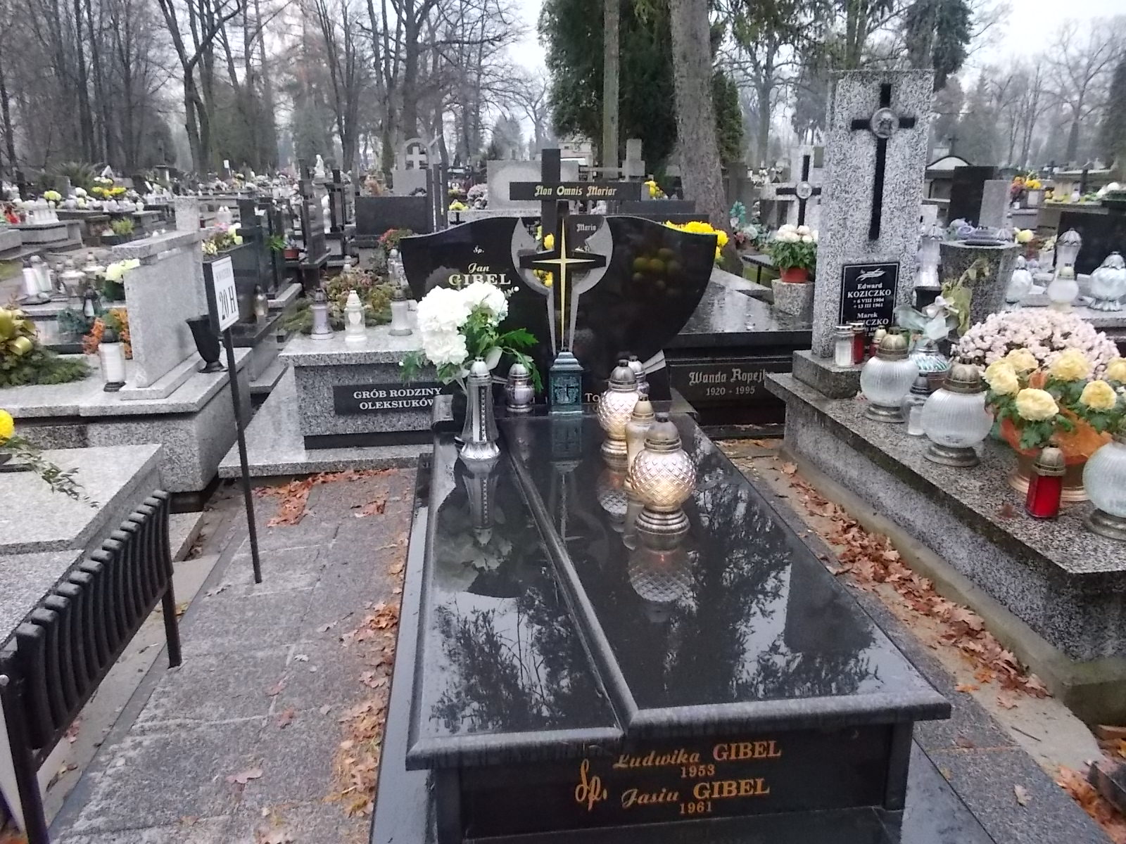 Grób Stanisława Gibel