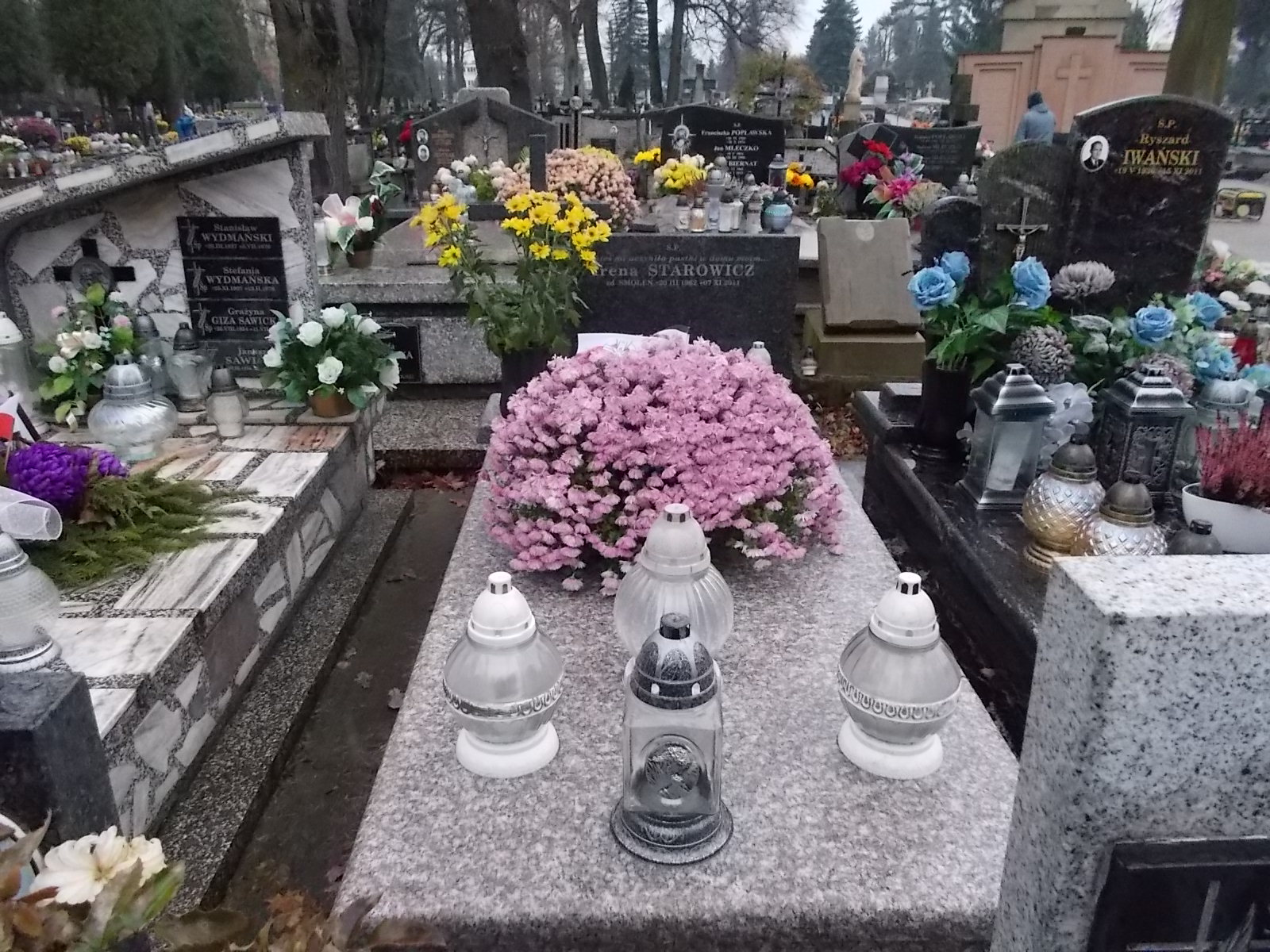 Grób Irena Starowicz