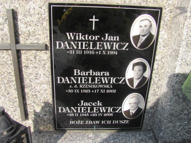 Maria Pogwizd 1950 Nowy Sącz - Grobonet - Wyszukiwarka osób pochowanych