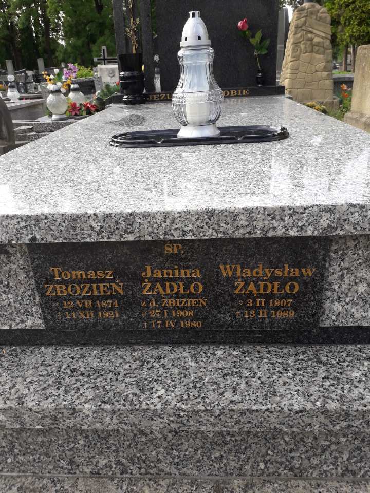 Tomasz Zbozień 1874 Nowy Sącz - Grobonet - Wyszukiwarka osób pochowanych