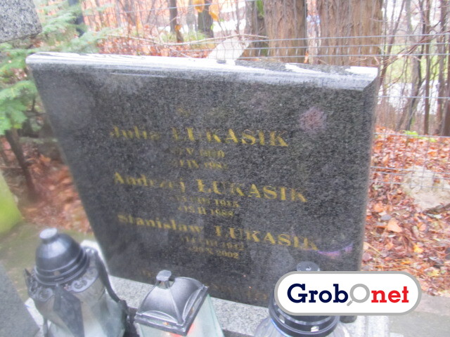 Julia Łukasik 1920 Nowy Sącz - Grobonet - Wyszukiwarka osób pochowanych