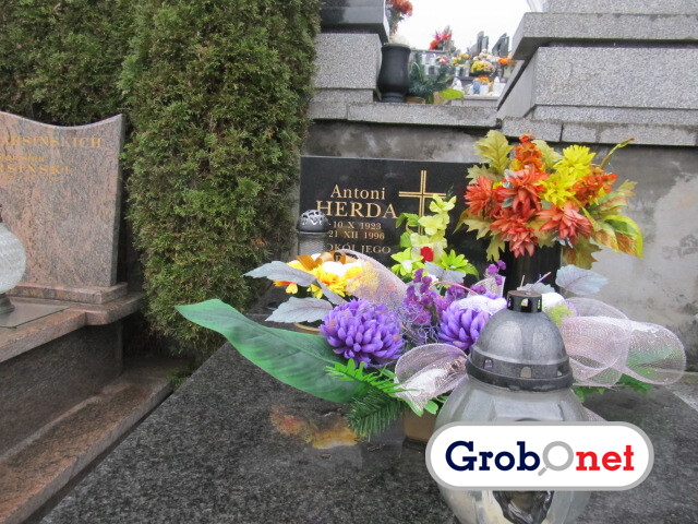 Antoni Herda 1923 Nowy Sącz - Grobonet - Wyszukiwarka osób pochowanych