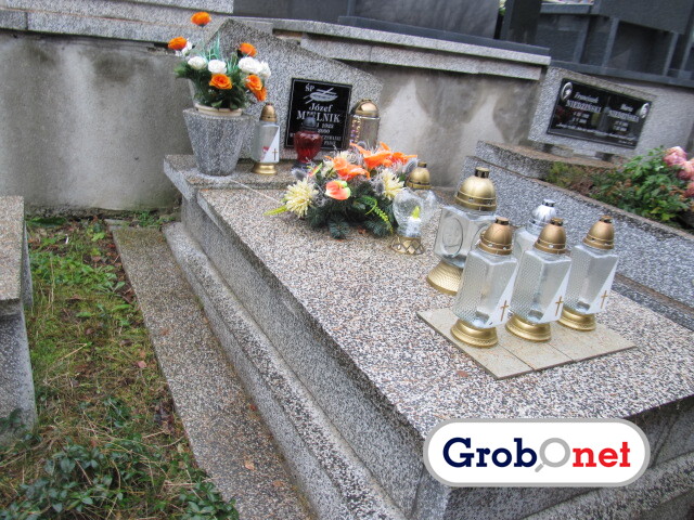 Grób Józef Mielnik