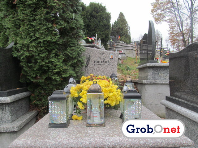 Grób Józef Drożdż