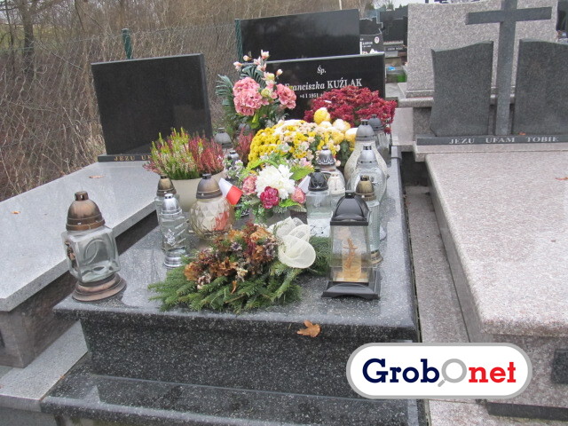 Grób Franciszka Kużlak