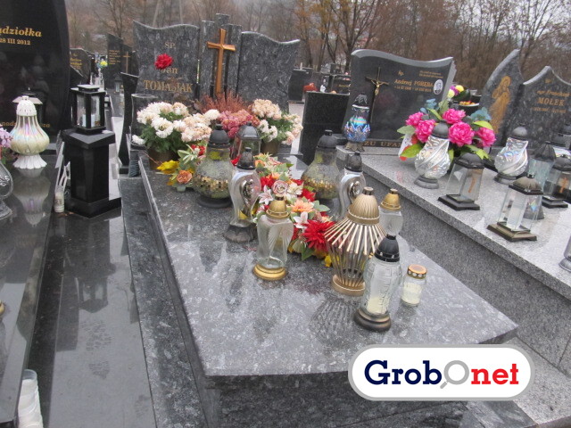 Grób Jan Tomasiak